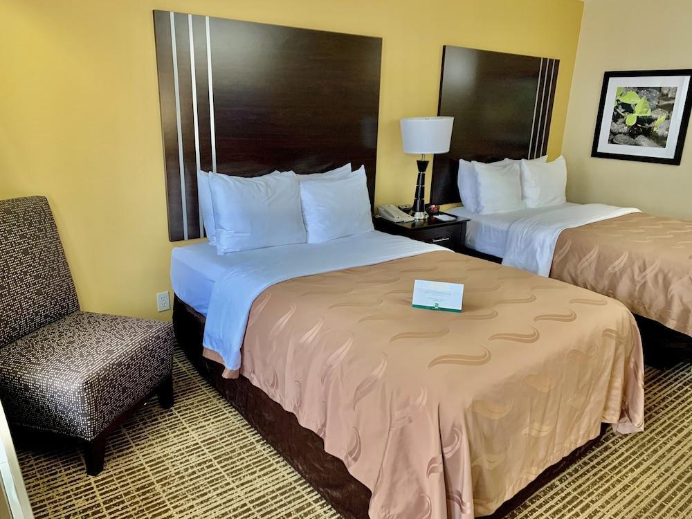 Quality Inn Seneca Us-123 Экстерьер фото