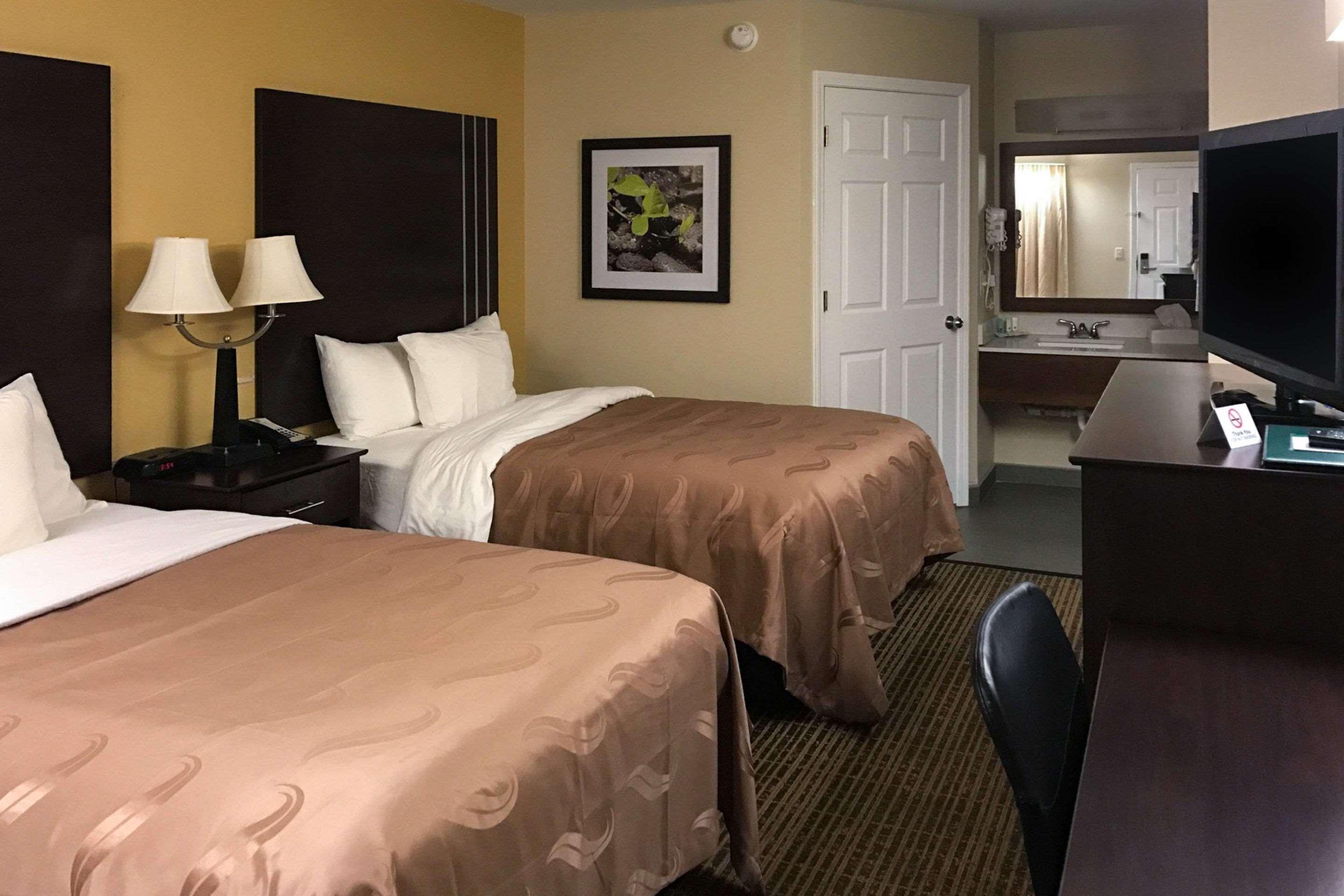 Quality Inn Seneca Us-123 Экстерьер фото