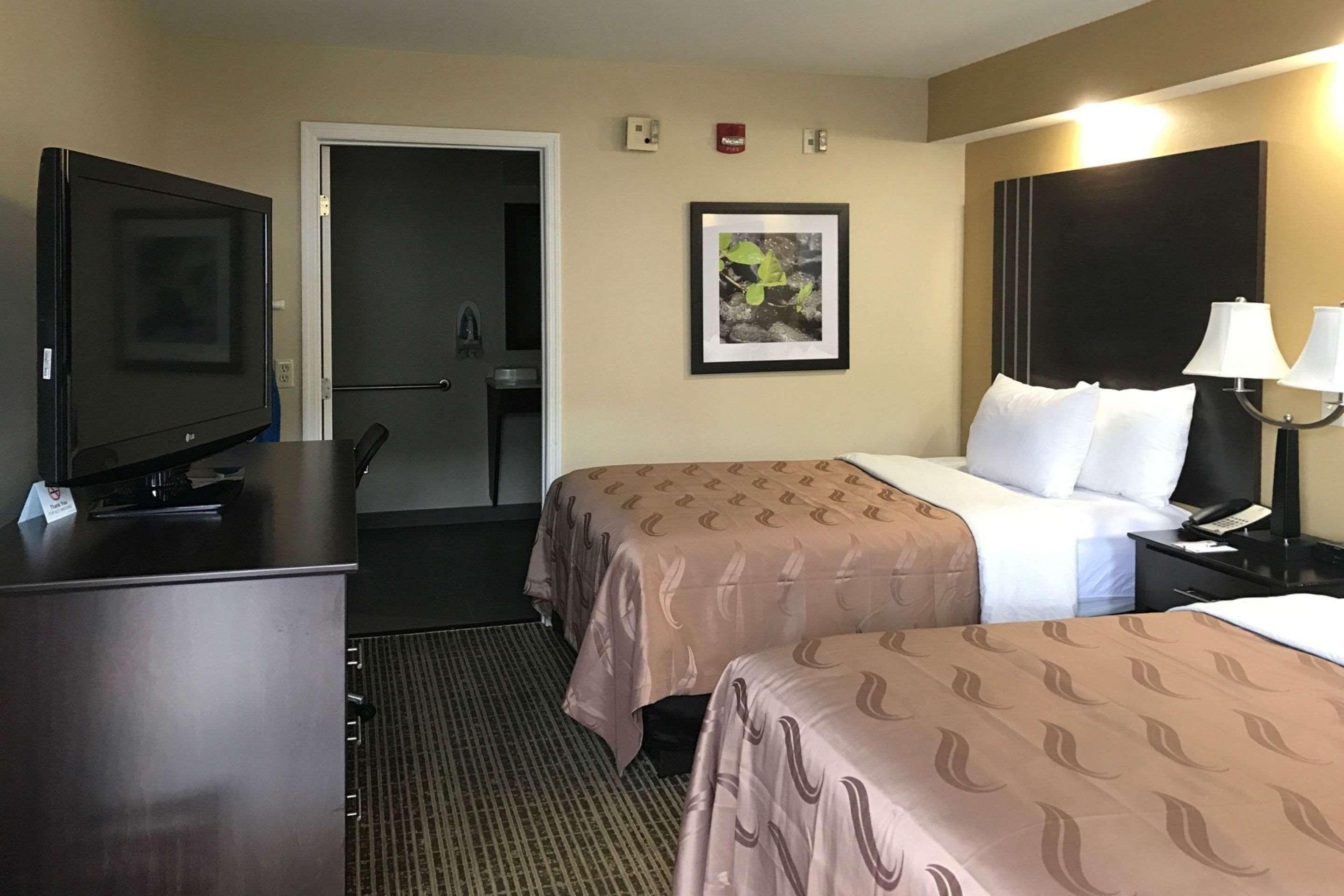 Quality Inn Seneca Us-123 Экстерьер фото